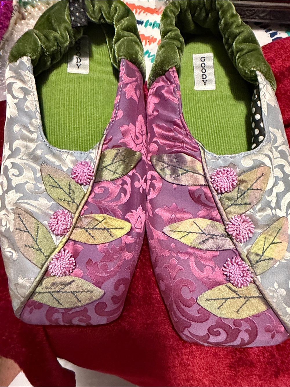 NEW never worn Goody pink green Floral Velvet Slip-On Flats silk slippers